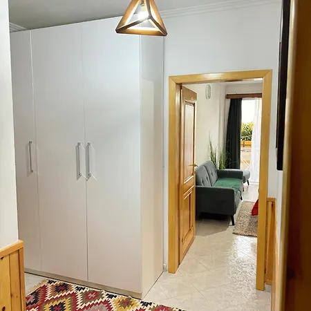 Studio Apartment 地拉那