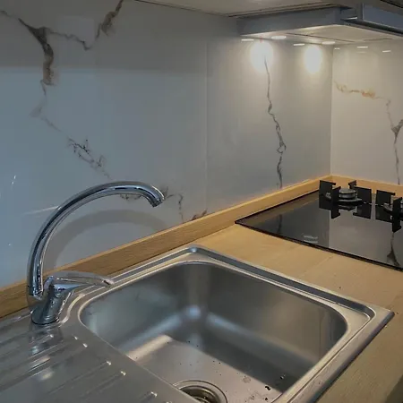 Apartment Studio Apartment *