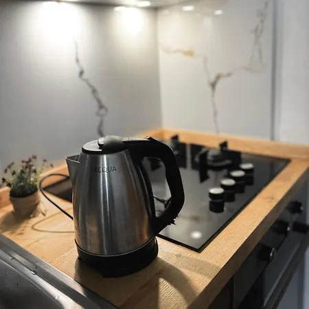 Studio Apartment * Тирана
